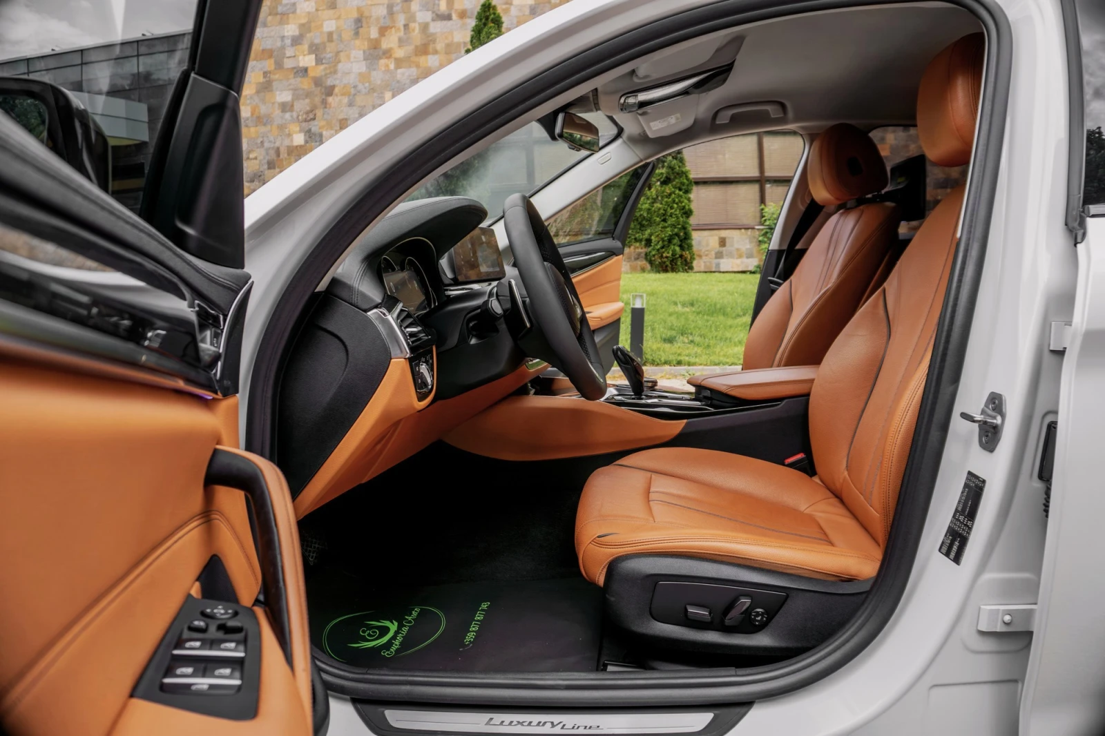 BMW 530 d* M-SPORT* LASER* LUXURY LINE* 3XTV* CARBON - изображение 9