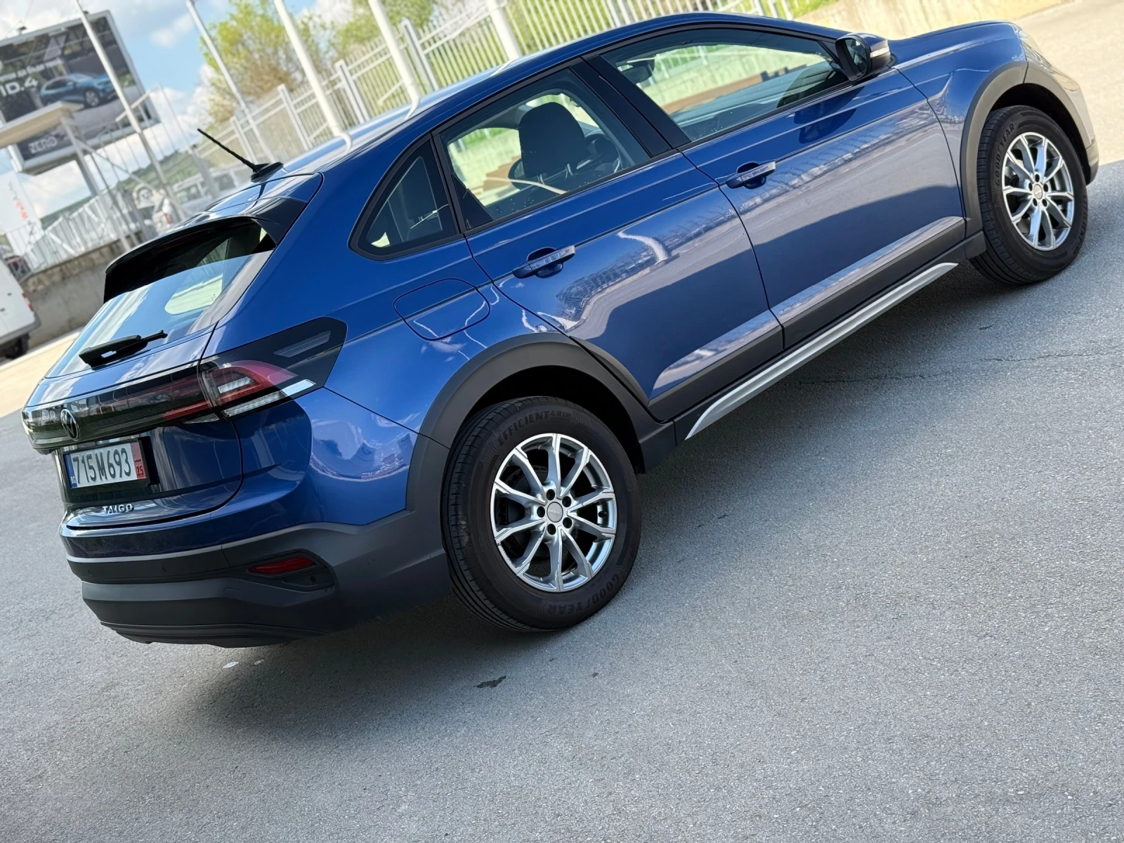VW Taigo 1.0 TSI  Laif 21000 км Гаранционен до 2027 - изображение 5