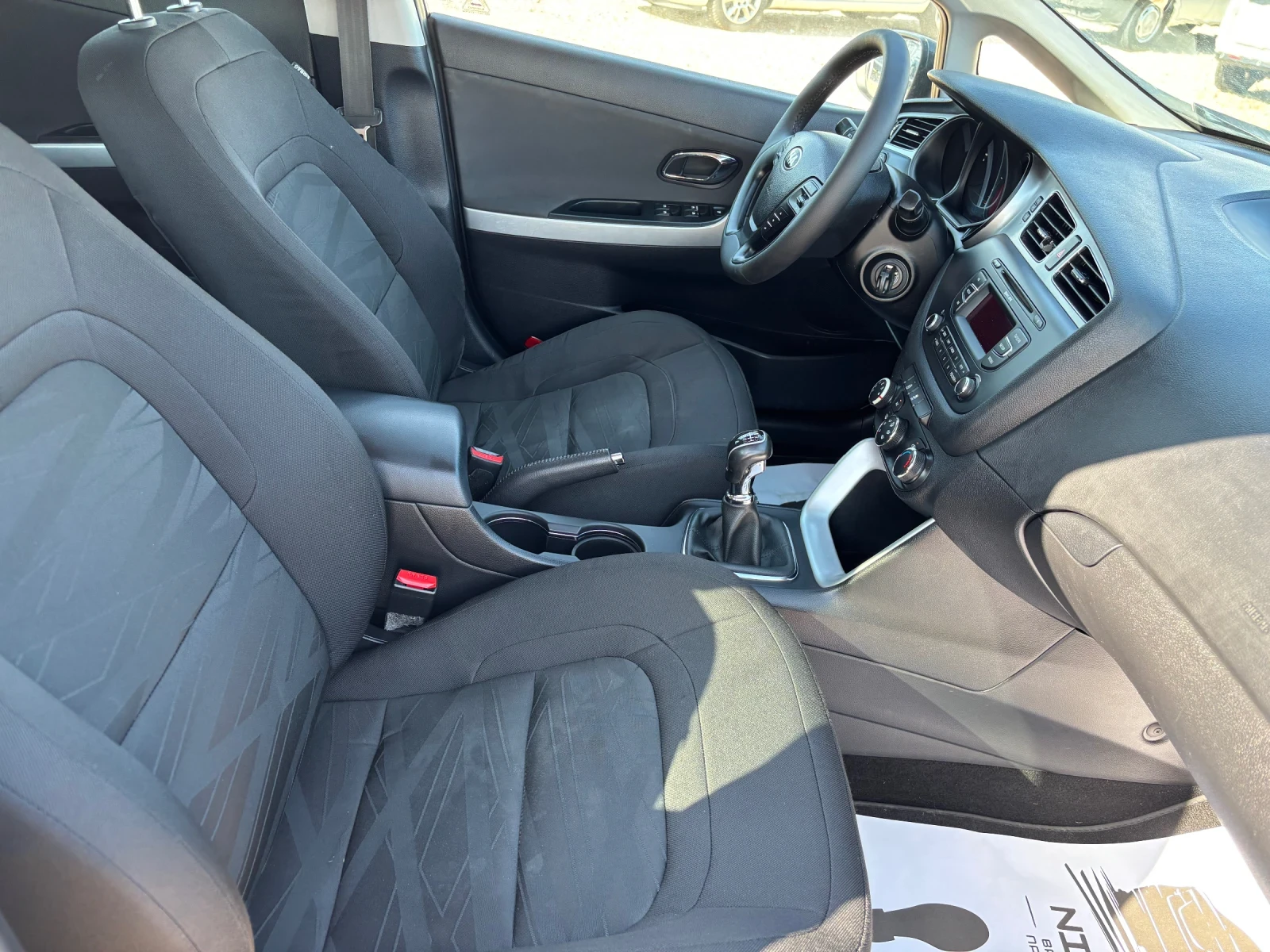 Kia Ceed 1.6 CRDI - изображение 10