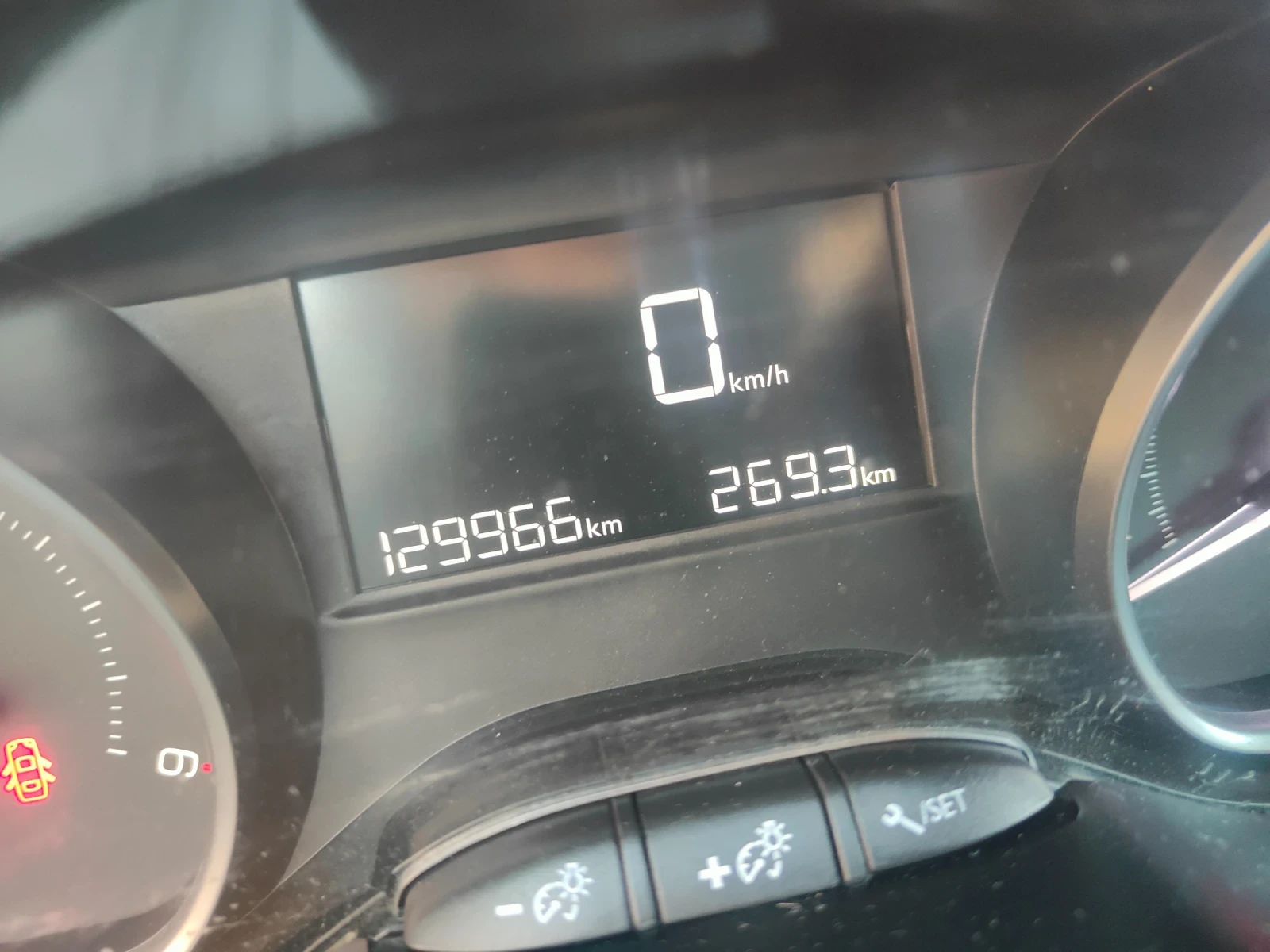 Peugeot 208 | Mobile.bg   8