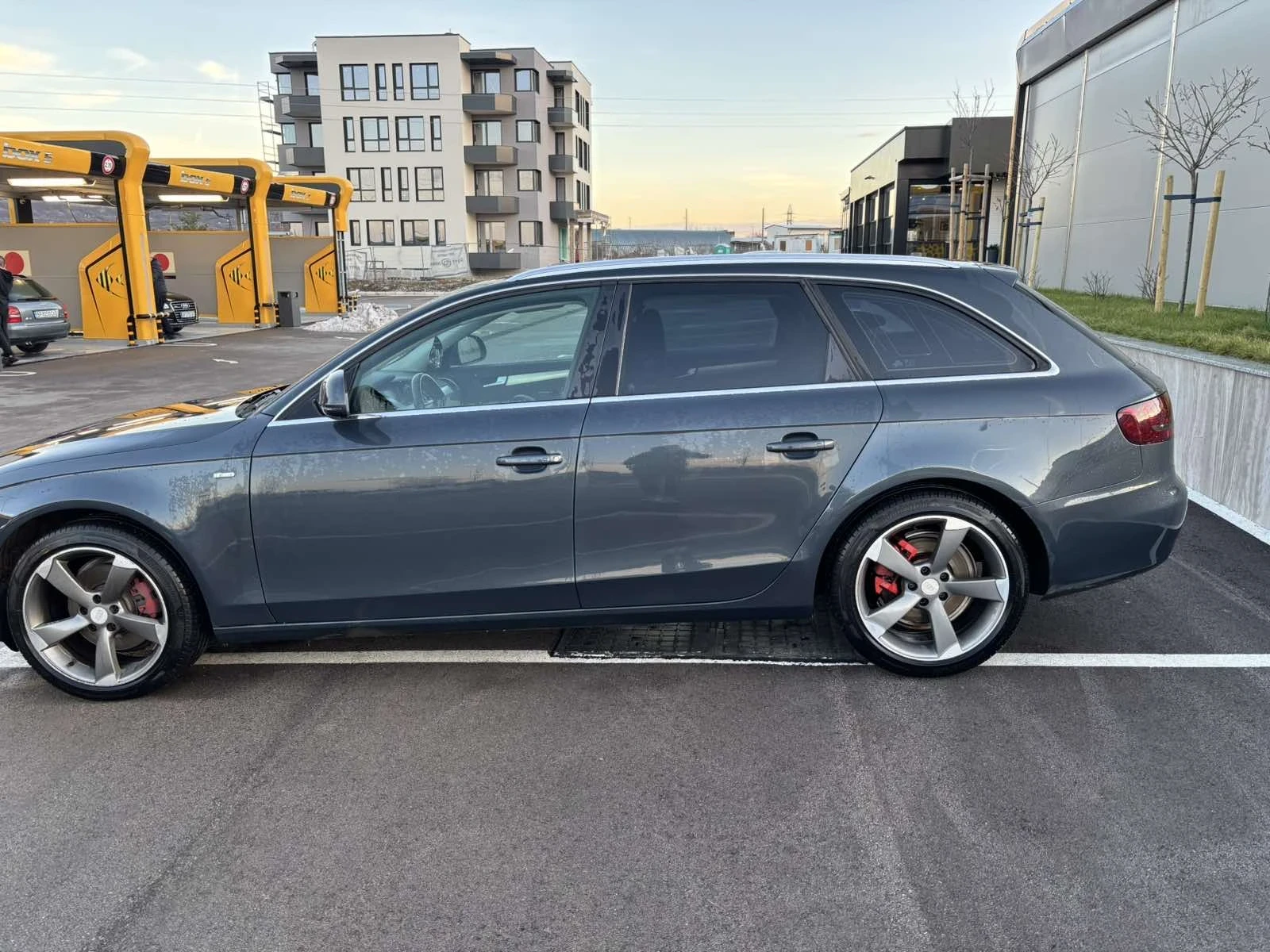 Audi A4  - изображение 2