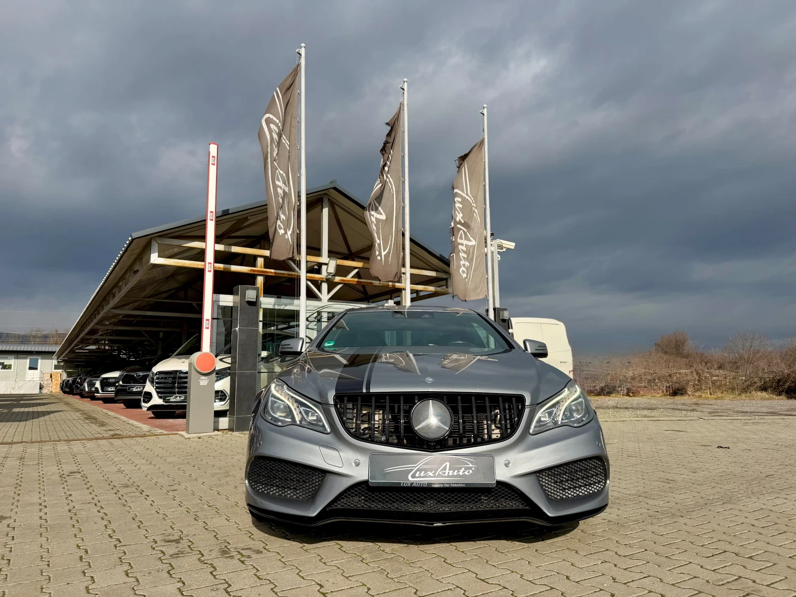 Mercedes-Benz E 350 D#AMG#DISTR#H&K#ОБДУХВАНЕ#КАМЕРА#FULLASSIST - изображение 3