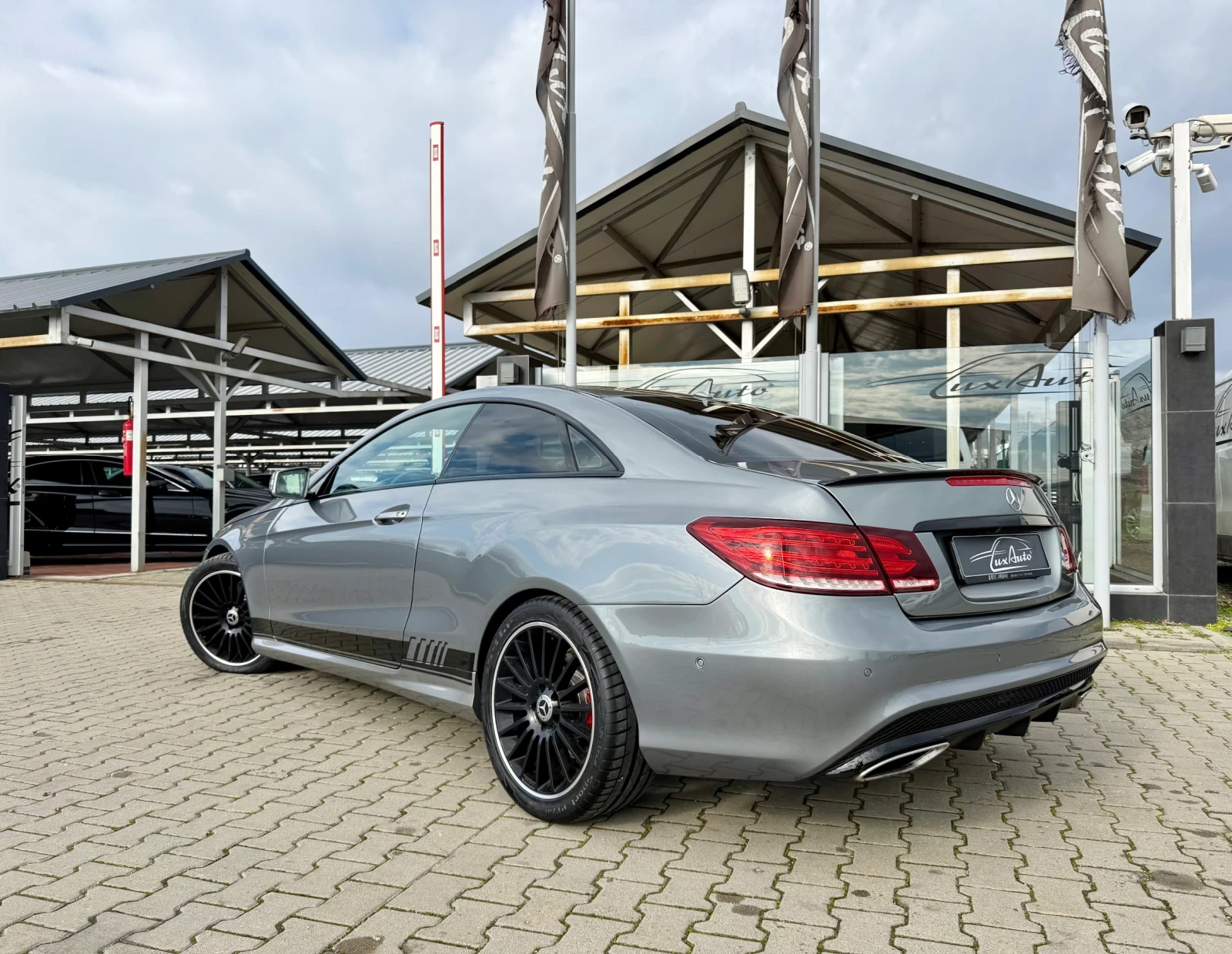 Mercedes-Benz E 350 D#AMG#DISTR#H&K#ОБДУХВАНЕ#КАМЕРА#FULLASSIST - изображение 5