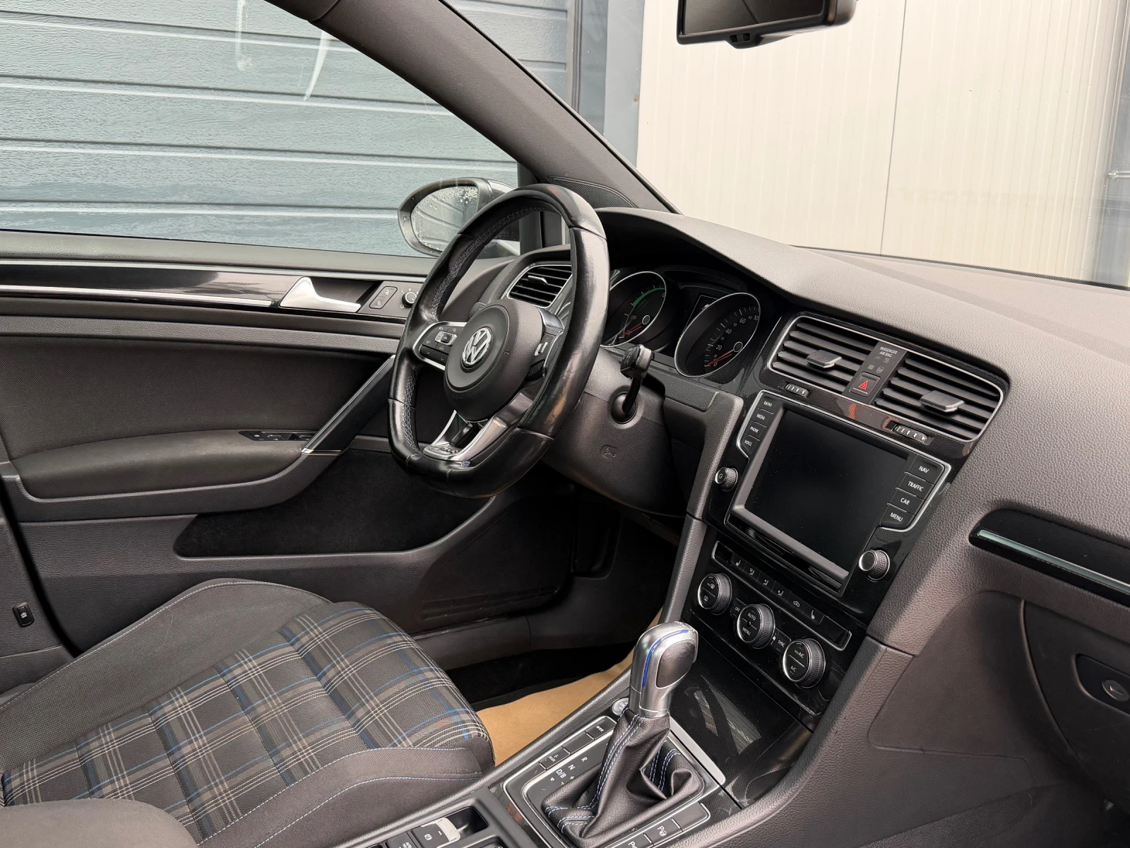 VW Golf 1.4 TSI GTE 2015 DSG  | Mobile.bg � ����������� 12