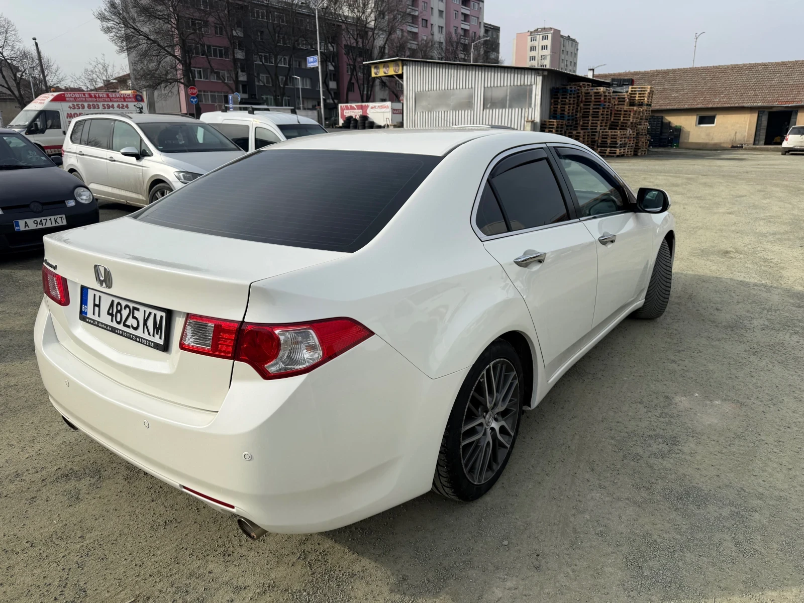 Honda Accord 2.4i EXECUTIVE TOP, снимка 8 - Автомобили и джипове - 53718735