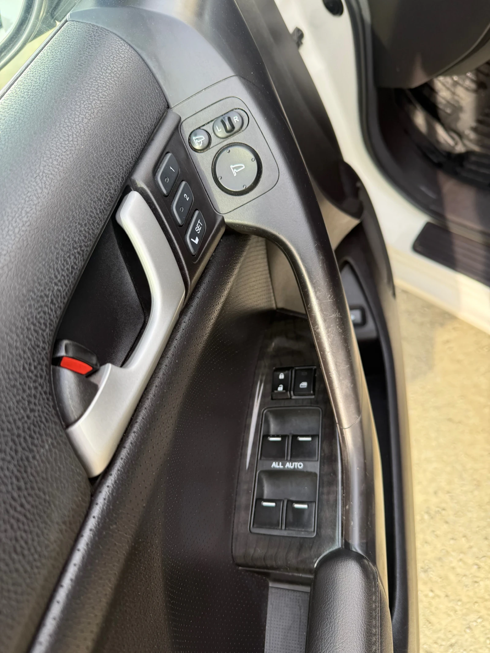 Honda Accord 2.4i EXECUTIVE TOP, снимка 17 - Автомобили и джипове - 53718735