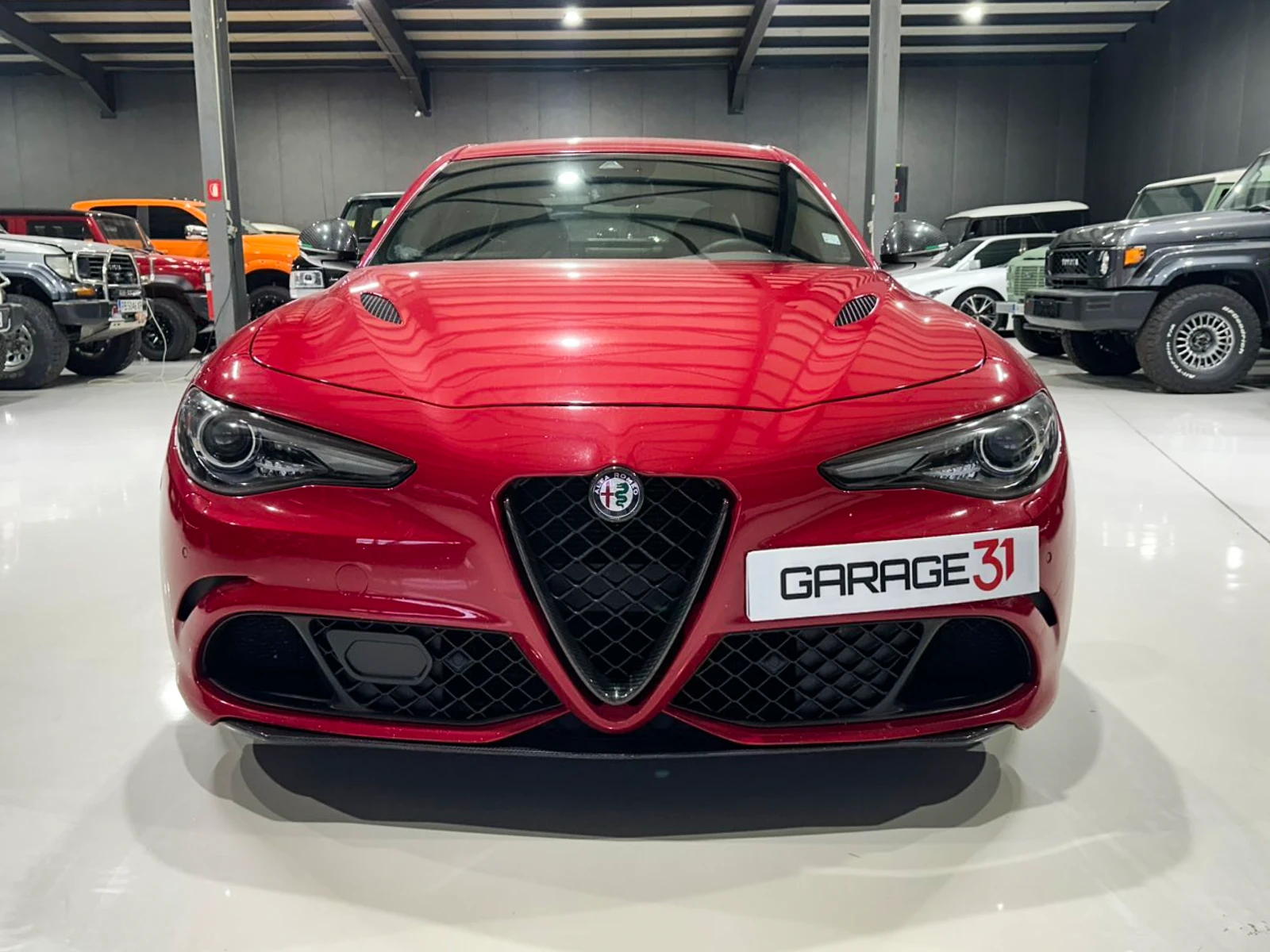 Alfa Romeo Giulia Quadrifoglio - изображение 2