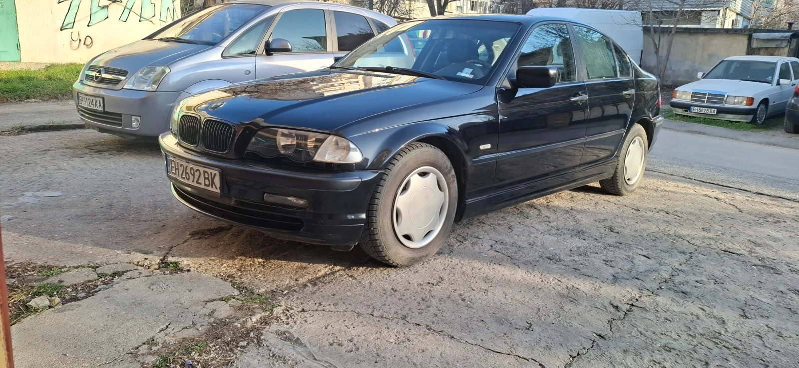 BMW 320 320-136