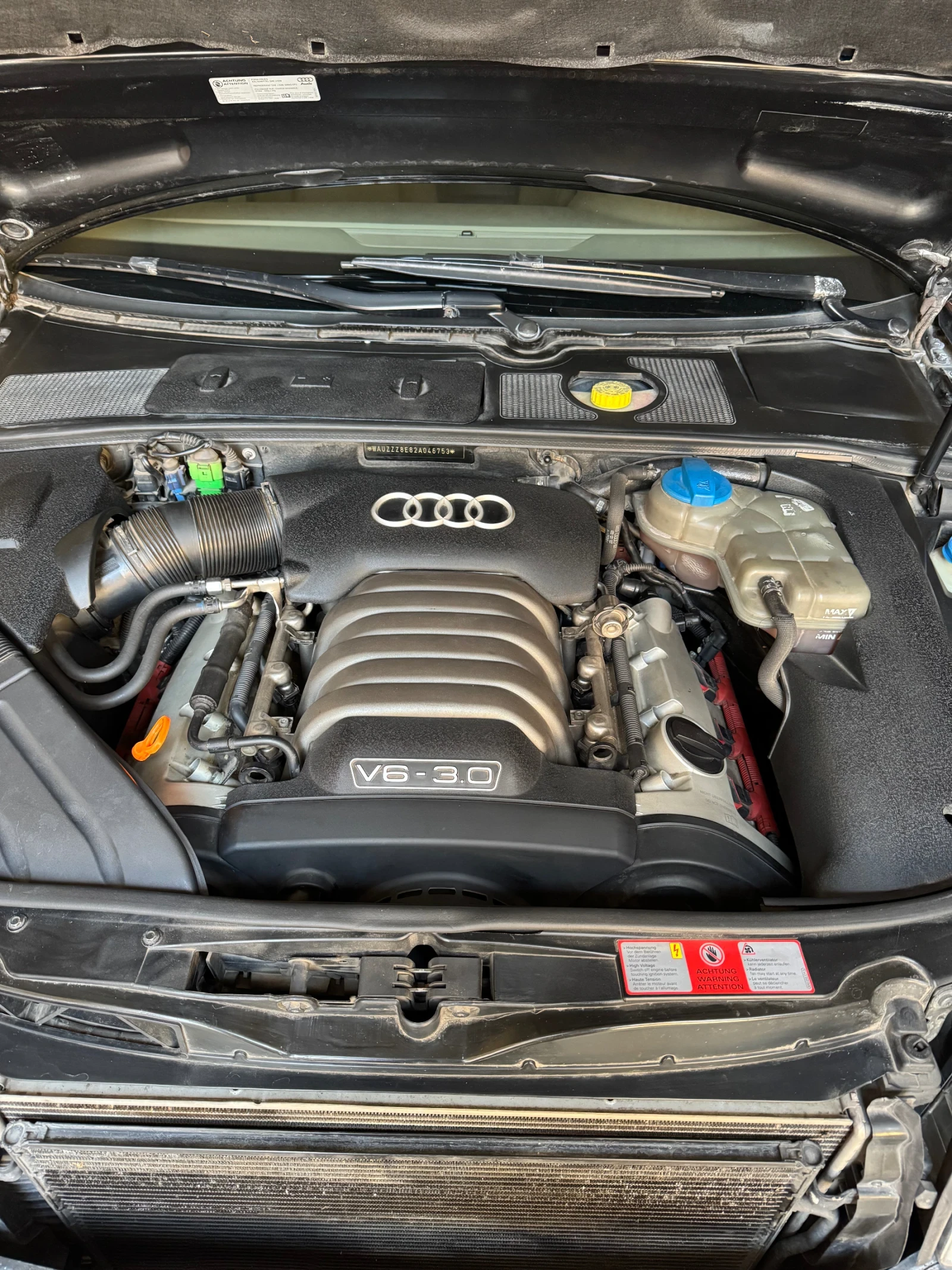 Audi A4, снимка 5 - Автомобили и джипове - 54017549