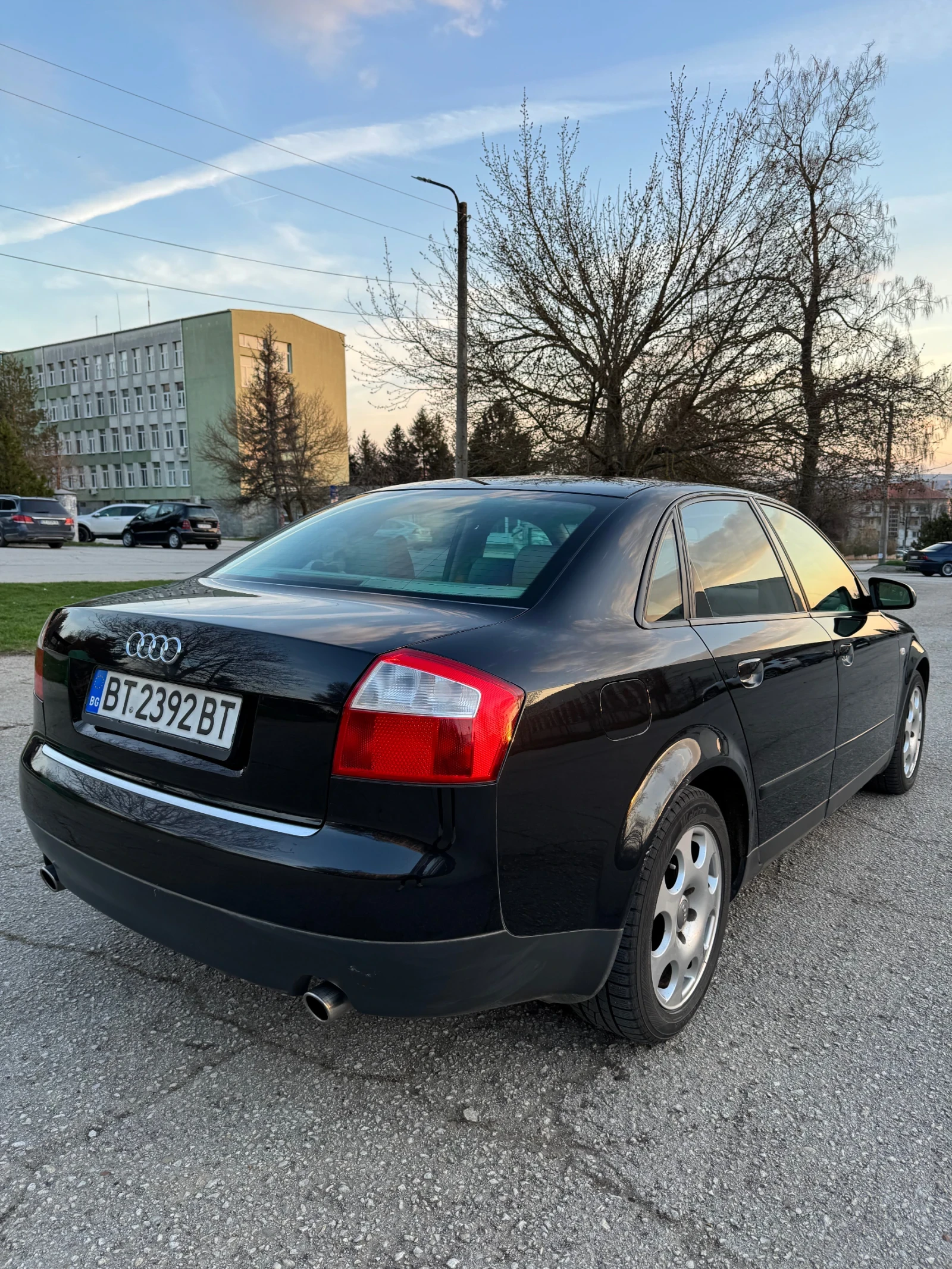 Audi A4, снимка 3 - Автомобили и джипове - 54017549