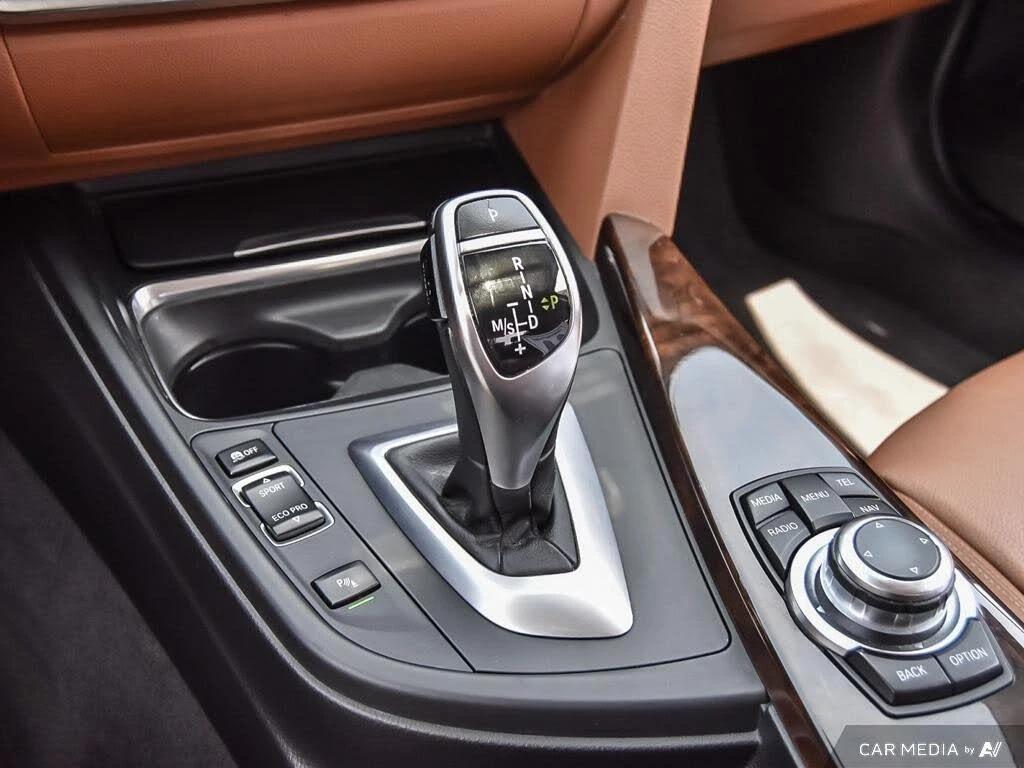 BMW 335 Sedan RWD* ����������* (���� �� ��)*  | Mobile.bg � ����������� 12