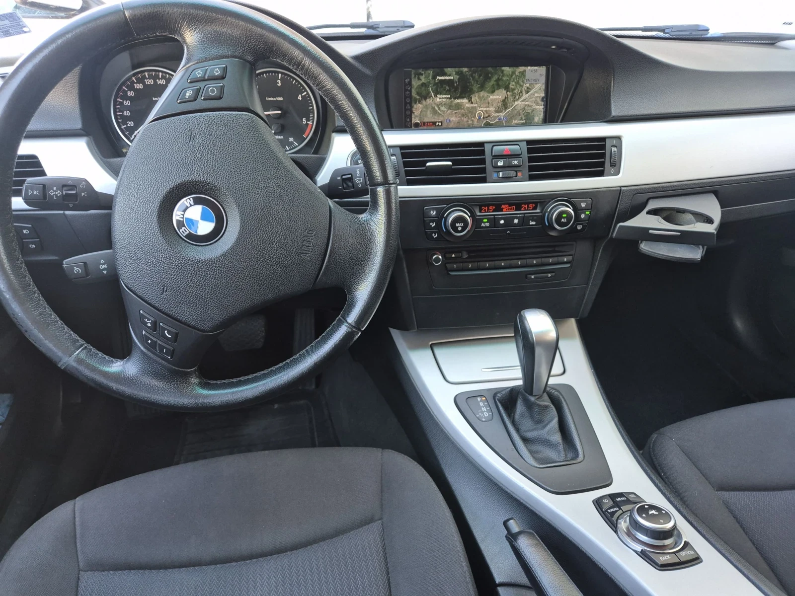 BMW 320 320D UNIKAT, снимка 14 - Автомобили и джипове - 54566675