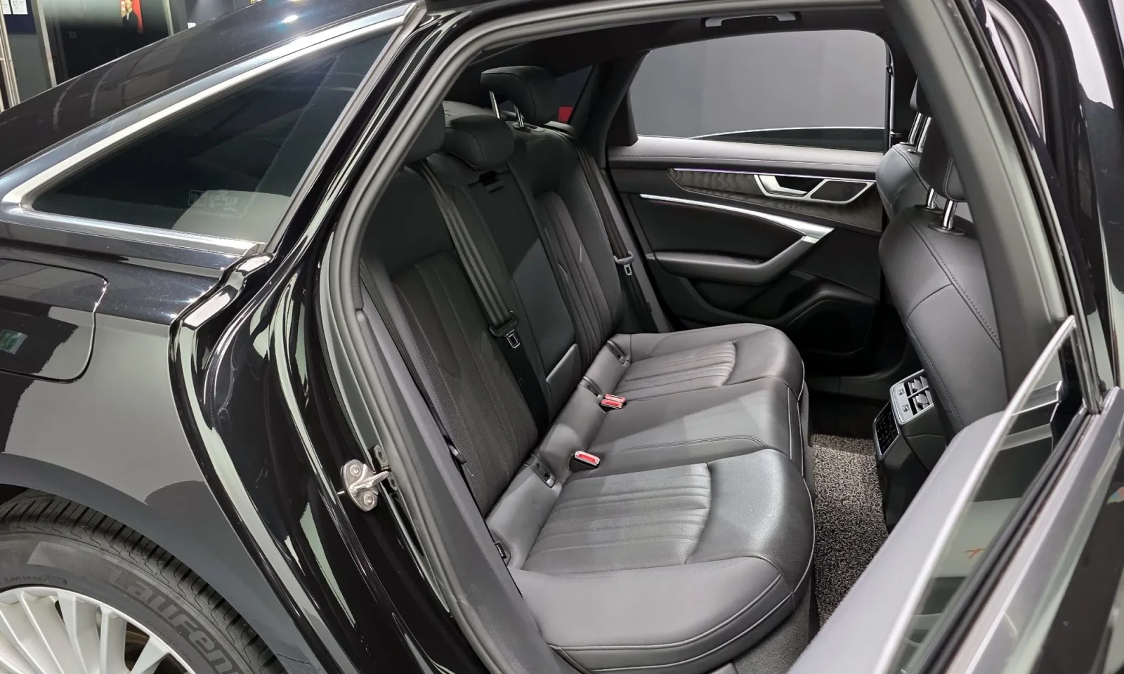 Audi A6 45 TFSI Premium, снимка 16 - Автомобили и джипове - 54747280