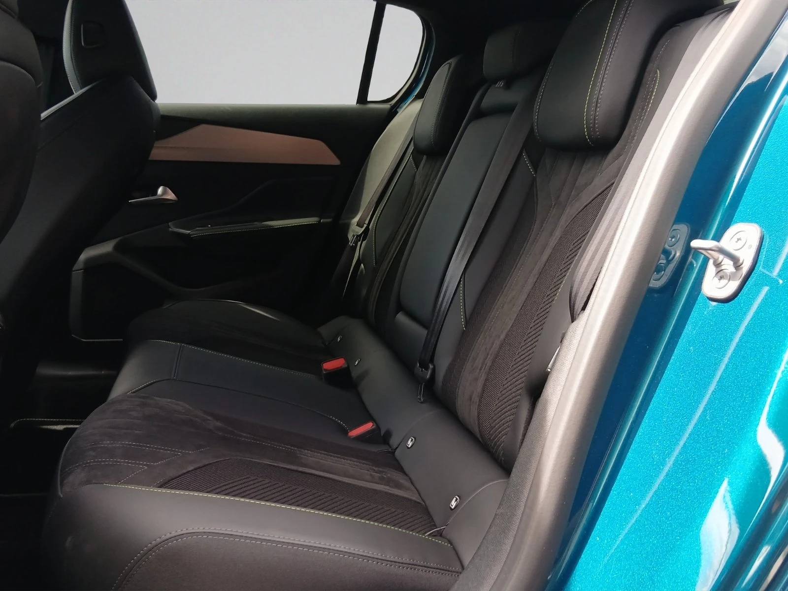 Peugeot 308, снимка 13 - Автомобили и джипове - 55951276