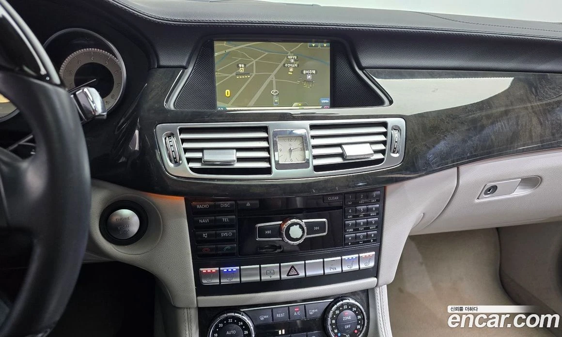 Mercedes-Benz CLS CLS350 BlueEFFICIENCY, снимка 11 - Автомобили и джипове - 56116892