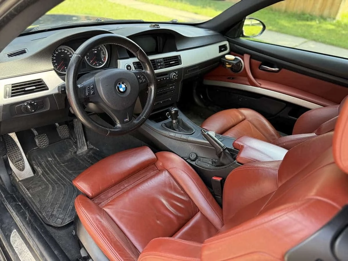 BMW M3 * 6 Speed Manual* АВТОКРЕДИТ БЕЗ ПЪРВОНАЧАЛНА* , снимка 9 - Автомобили и джипове - 56271774