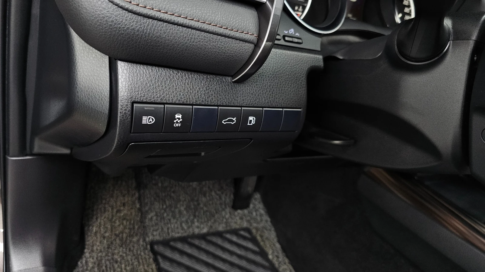 Toyota Camry 2.5 XLE | Hybrid | Keyless | Mobile.bg � ����������� 13