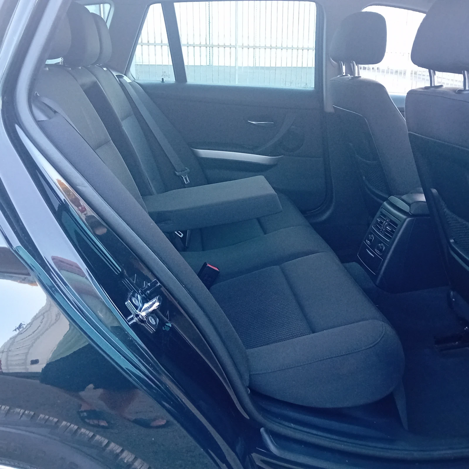 BMW 318 2.0D Face-lift , снимка 17 - Автомобили и джипове - 56737245
