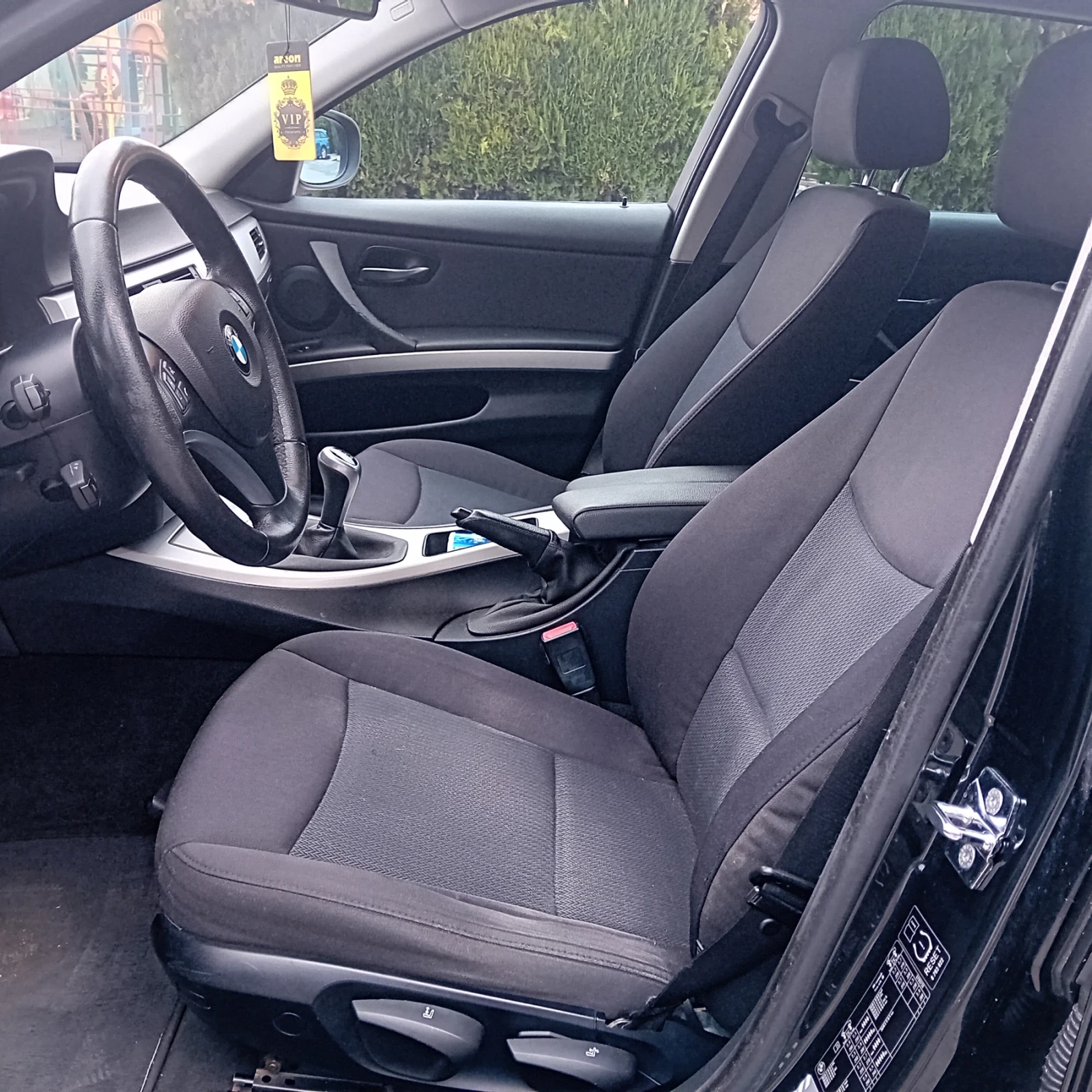 BMW 318 2.0D Face-lift , снимка 9 - Автомобили и джипове - 56737245