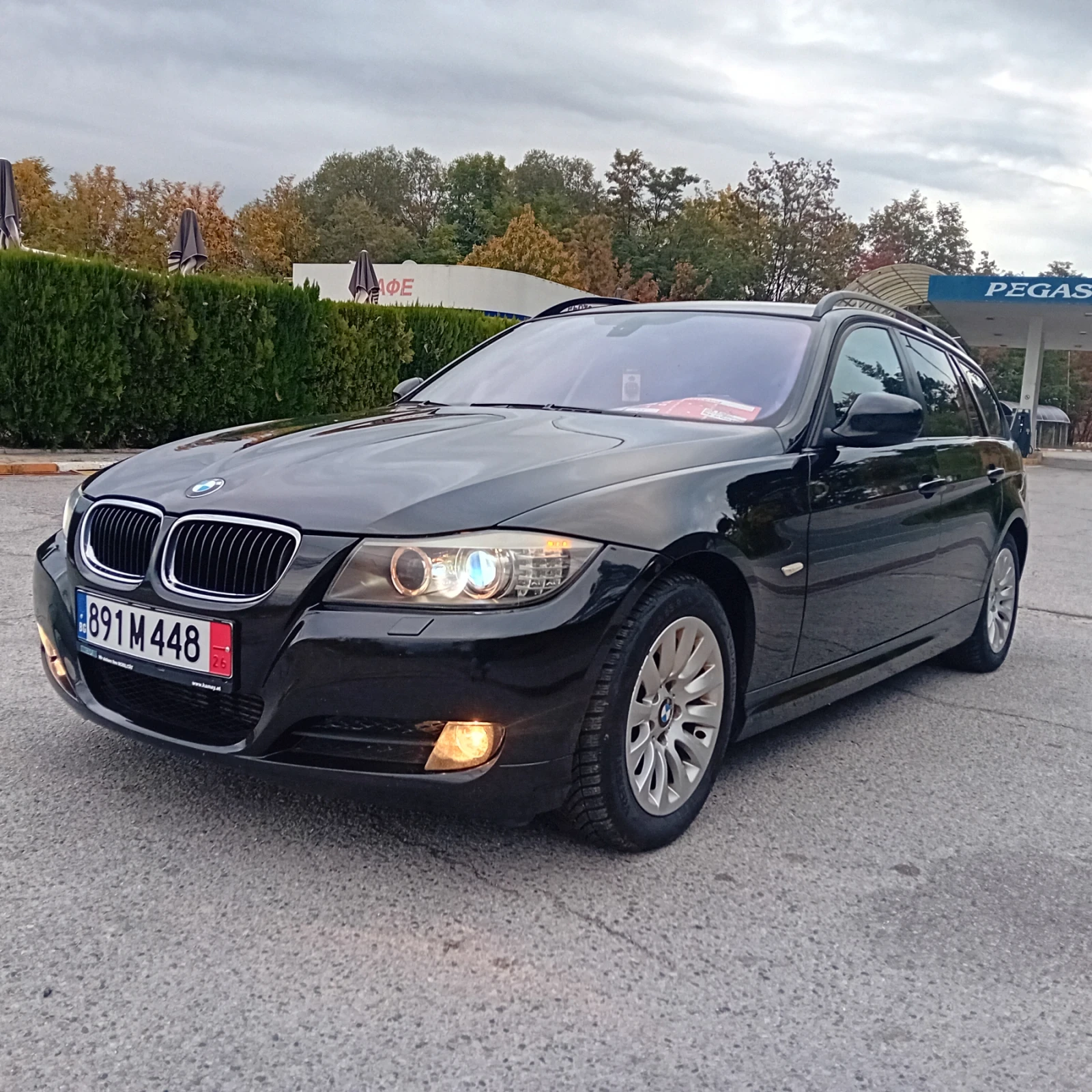 BMW 318 2.0D Face-lift , снимка 3 - Автомобили и джипове - 56737245