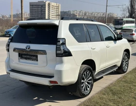 Toyota Land cruiser 2.8 Luxury Premium Black Edition, снимка 7