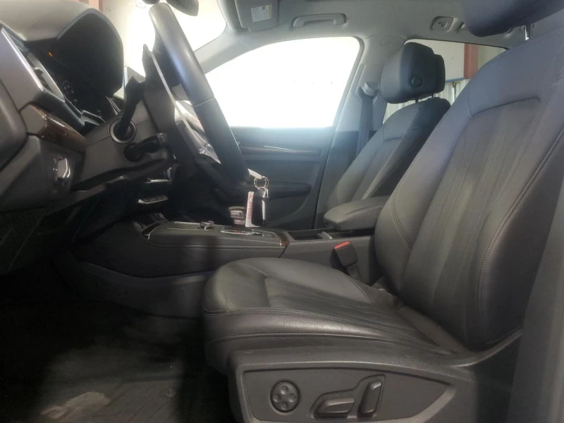 Audi Q5 Premium Plus / 2.0 TFSI / Quattro / Кожа / Панорам, снимка 7 - Автомобили и джипове - 51947464