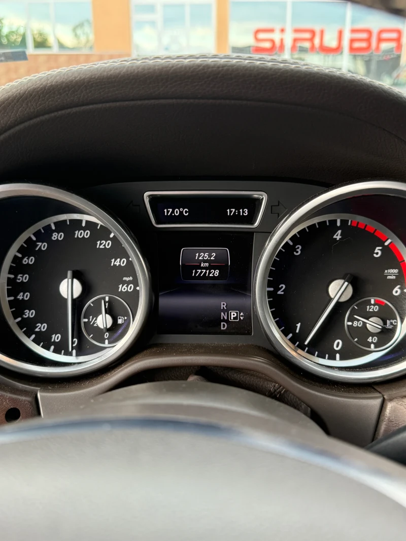 Mercedes-Benz GL 350 3.0 V6 BLUETEC, снимка 8 - Автомобили и джипове - 52031313