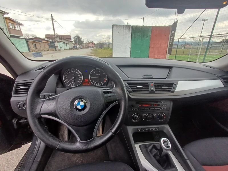 BMW X1 2.0, снимка 6 - Автомобили и джипове - 53445709