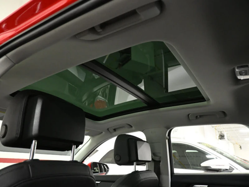 Audi Q3 Quattro Komfort 45 TFSI АвтоКредит  (ЦЕНА ДО БГ), снимка 5 - Автомобили и джипове - 53566228