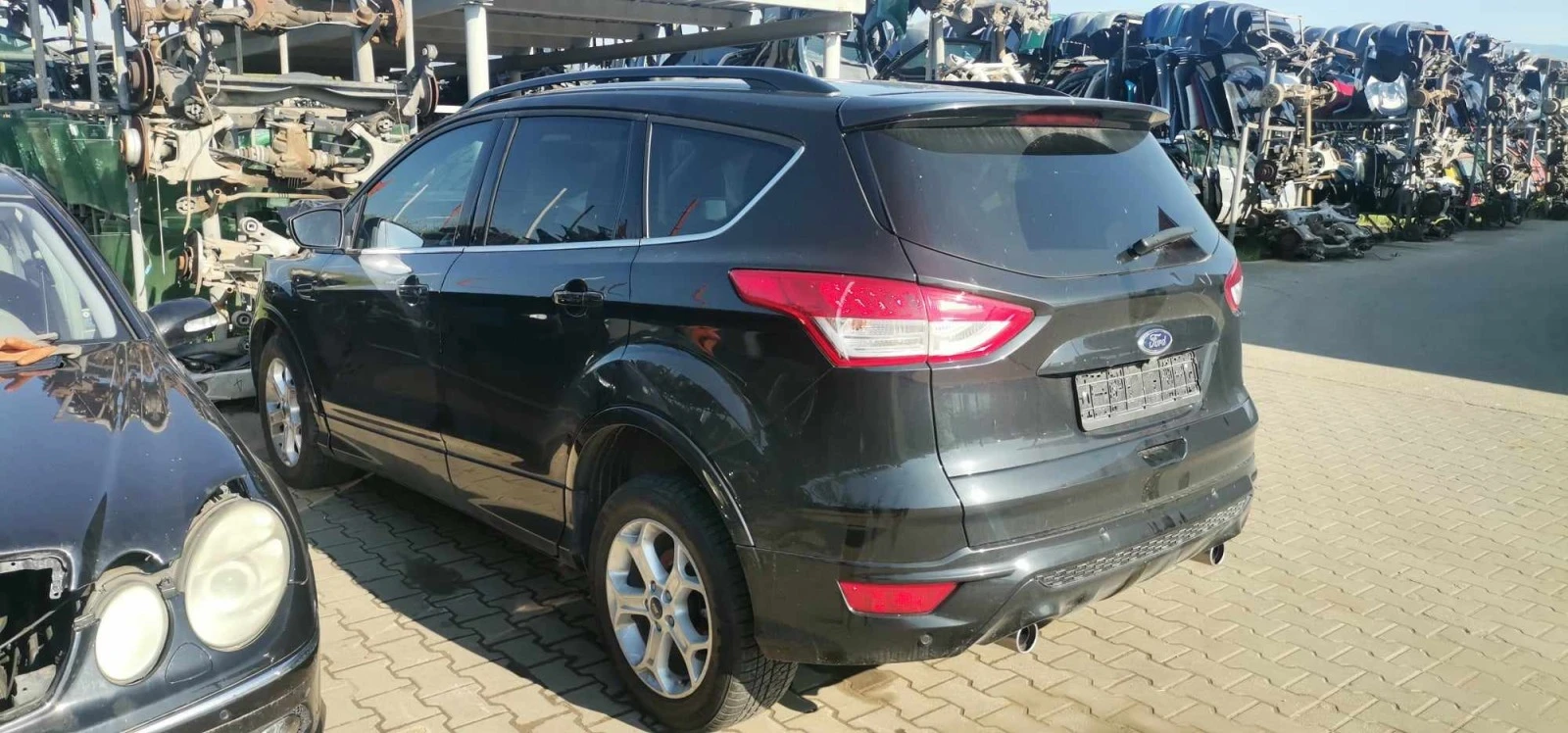 Ford Kuga 2.0 - изображение 2