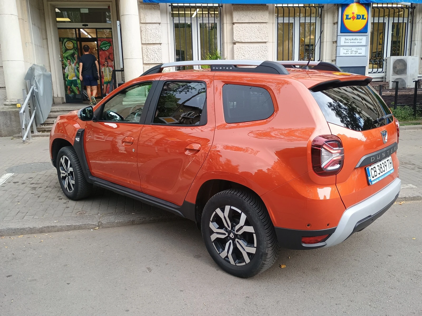 Dacia Duster 1.3 150hp 4WD - изображение 4