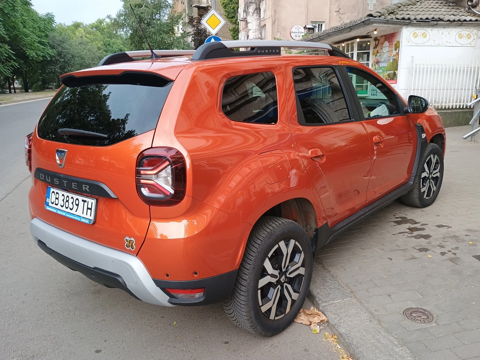 Dacia Duster 1.3 150hp 4WD - изображение 6