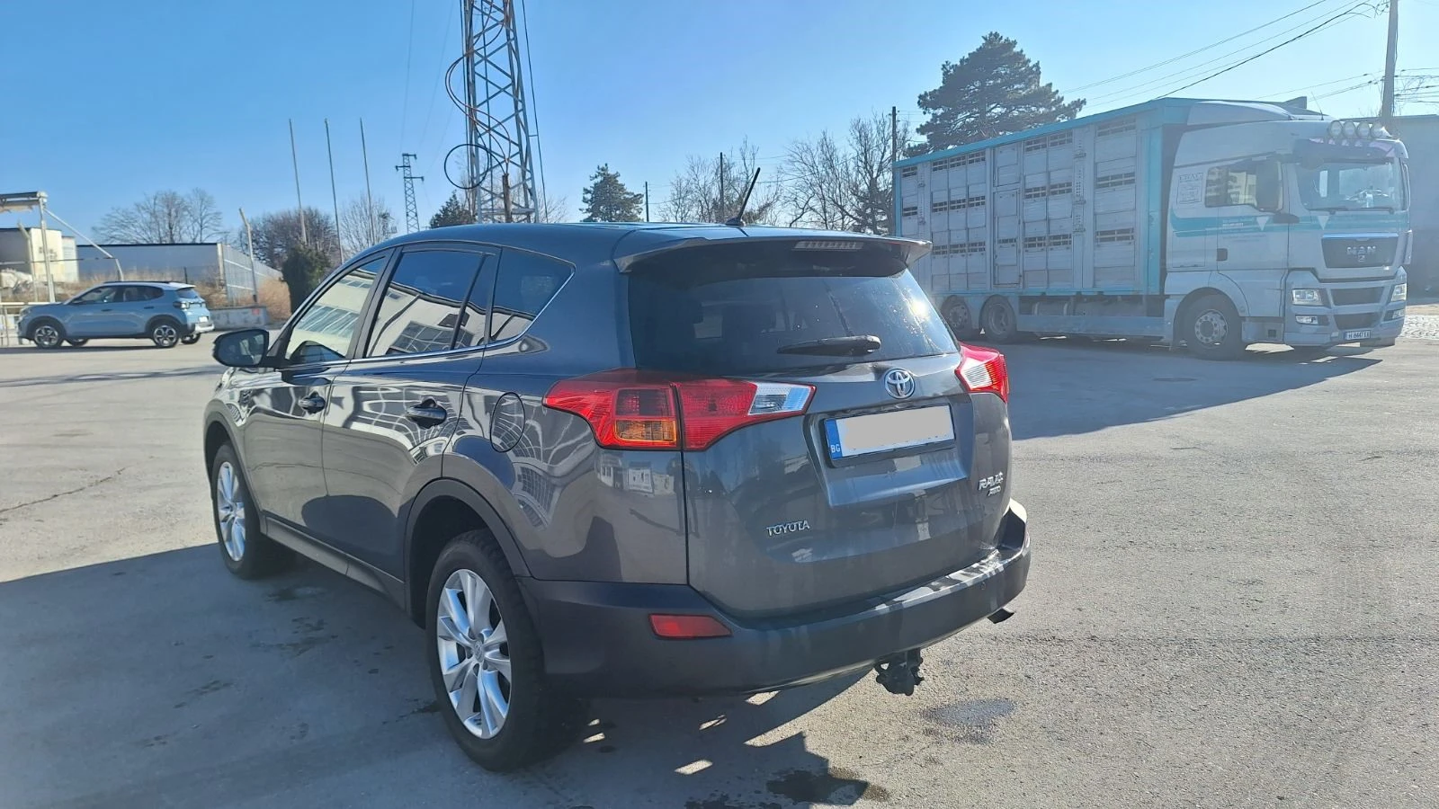 Toyota Rav4 2.2 AWD D4D - изображение 5