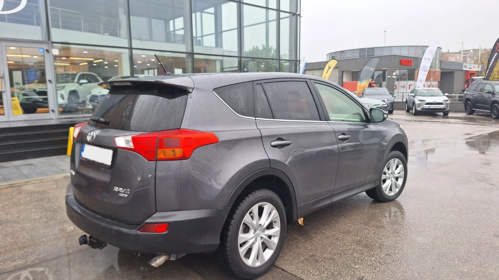 Toyota Rav4 2.2 AWD D4D - изображение 4