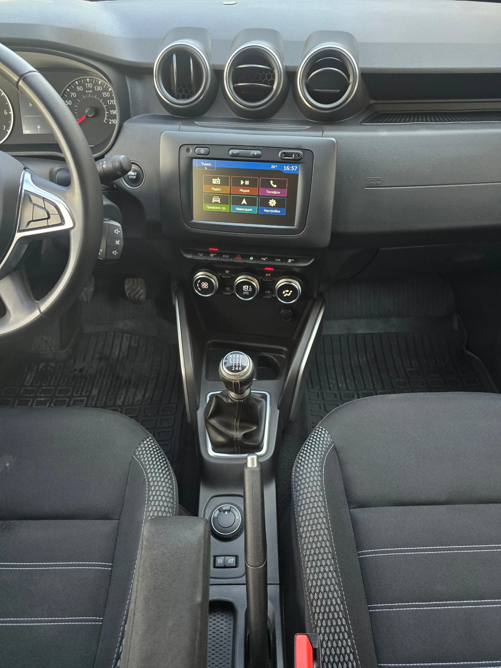 Dacia Duster 1.5 dCi 4X4 - изображение 9