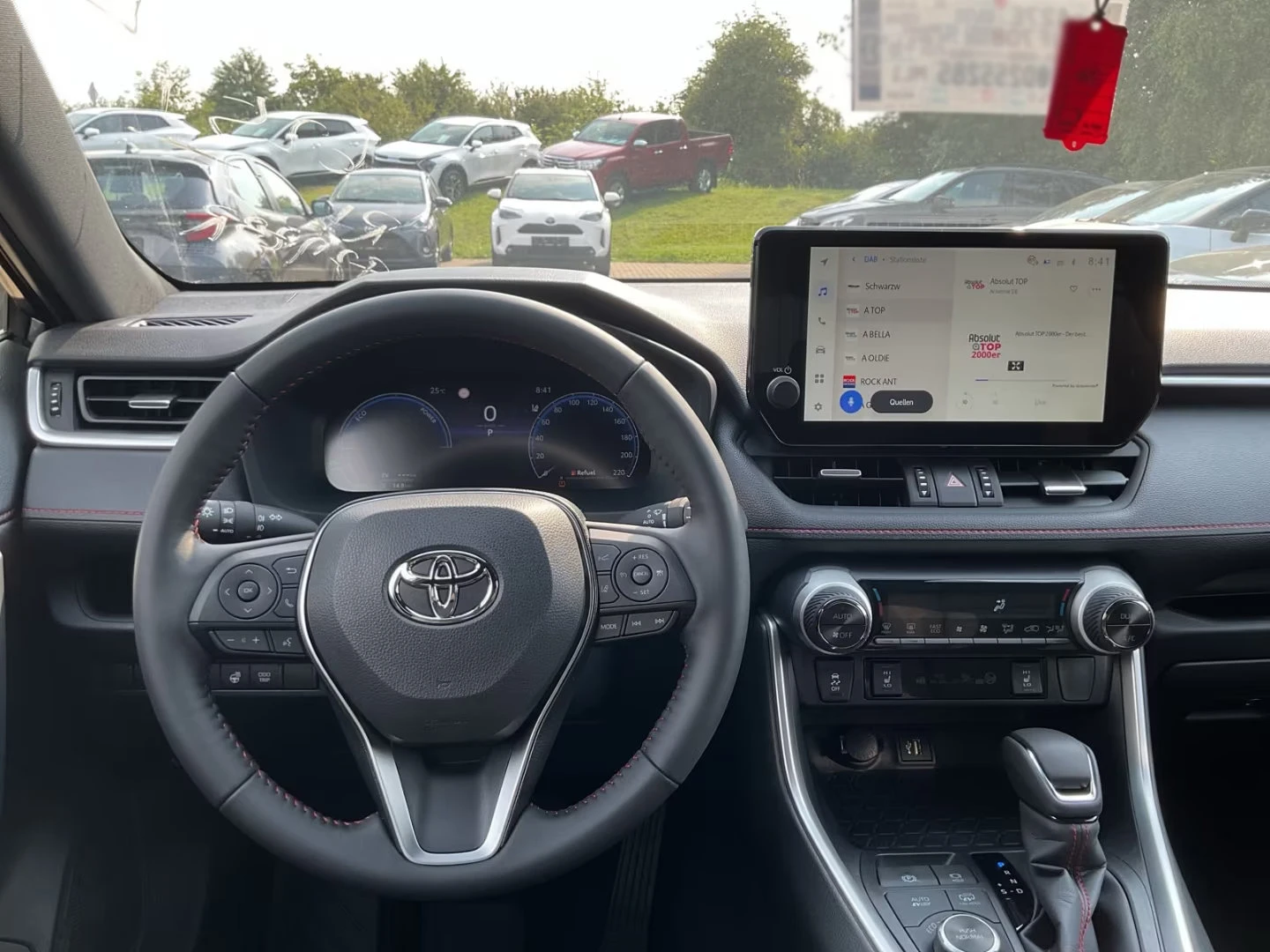 Toyota Rav4 НОВ!/306HP/CAM/NAVI/KLESS/CARPLAY/178g - изображение 8