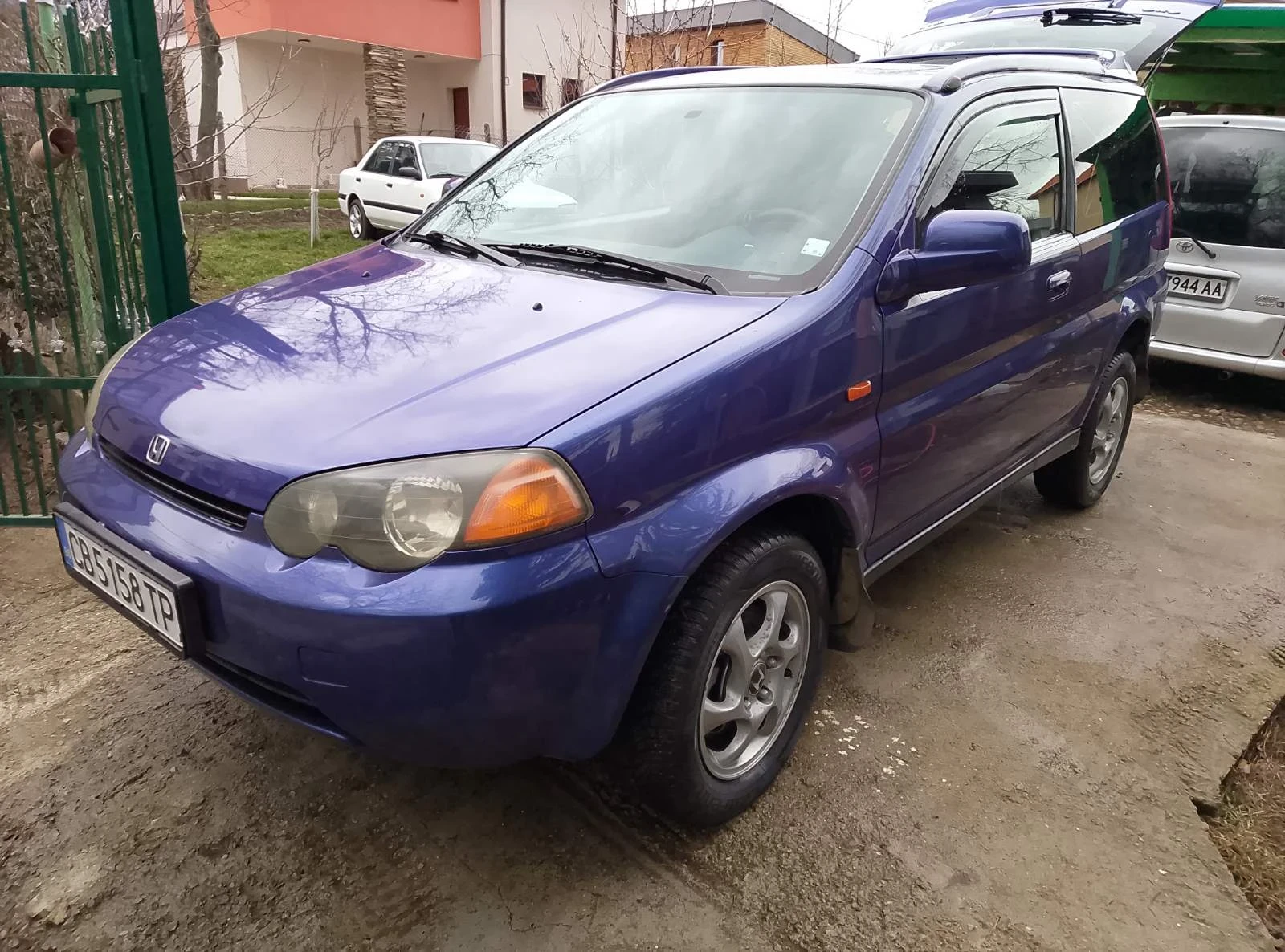 Honda Hr-v, снимка 14 - Автомобили и джипове - 53469563