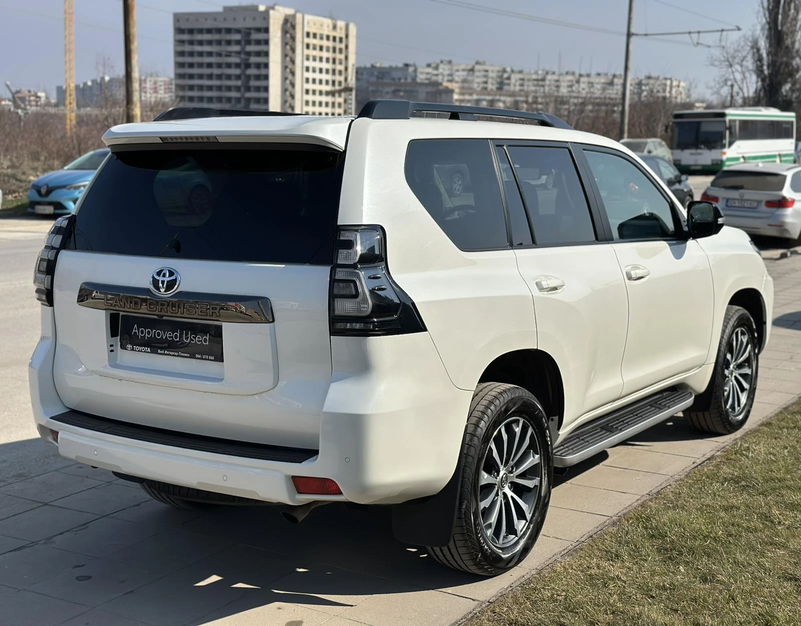 Toyota Land cruiser 2.8 Luxury Premium Black Edition | Mobile.bg � ����������� 7