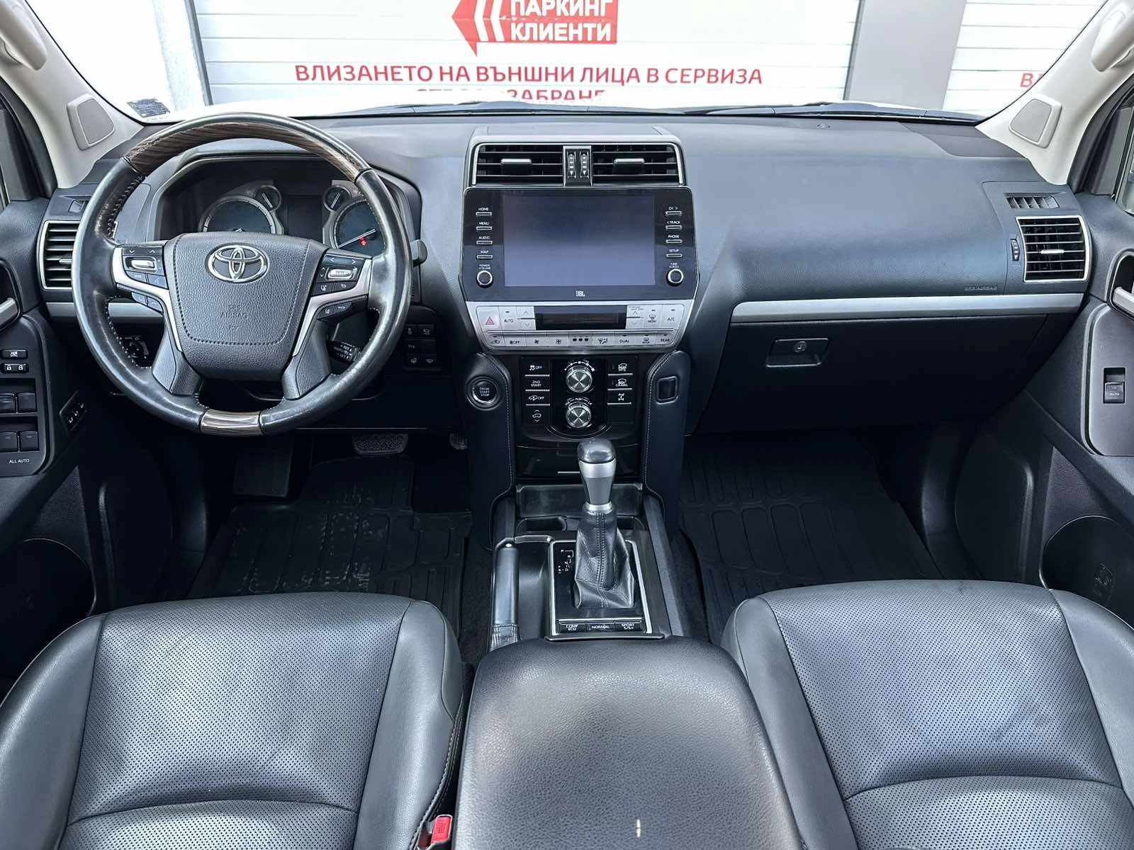 Toyota Land cruiser 2.8 Luxury Premium Black Edition | Mobile.bg � ����������� 12