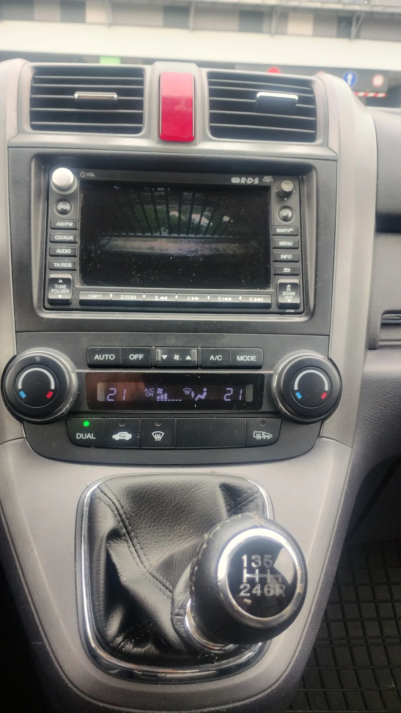 Honda Cr-v, снимка 12 - Автомобили и джипове - 54482577