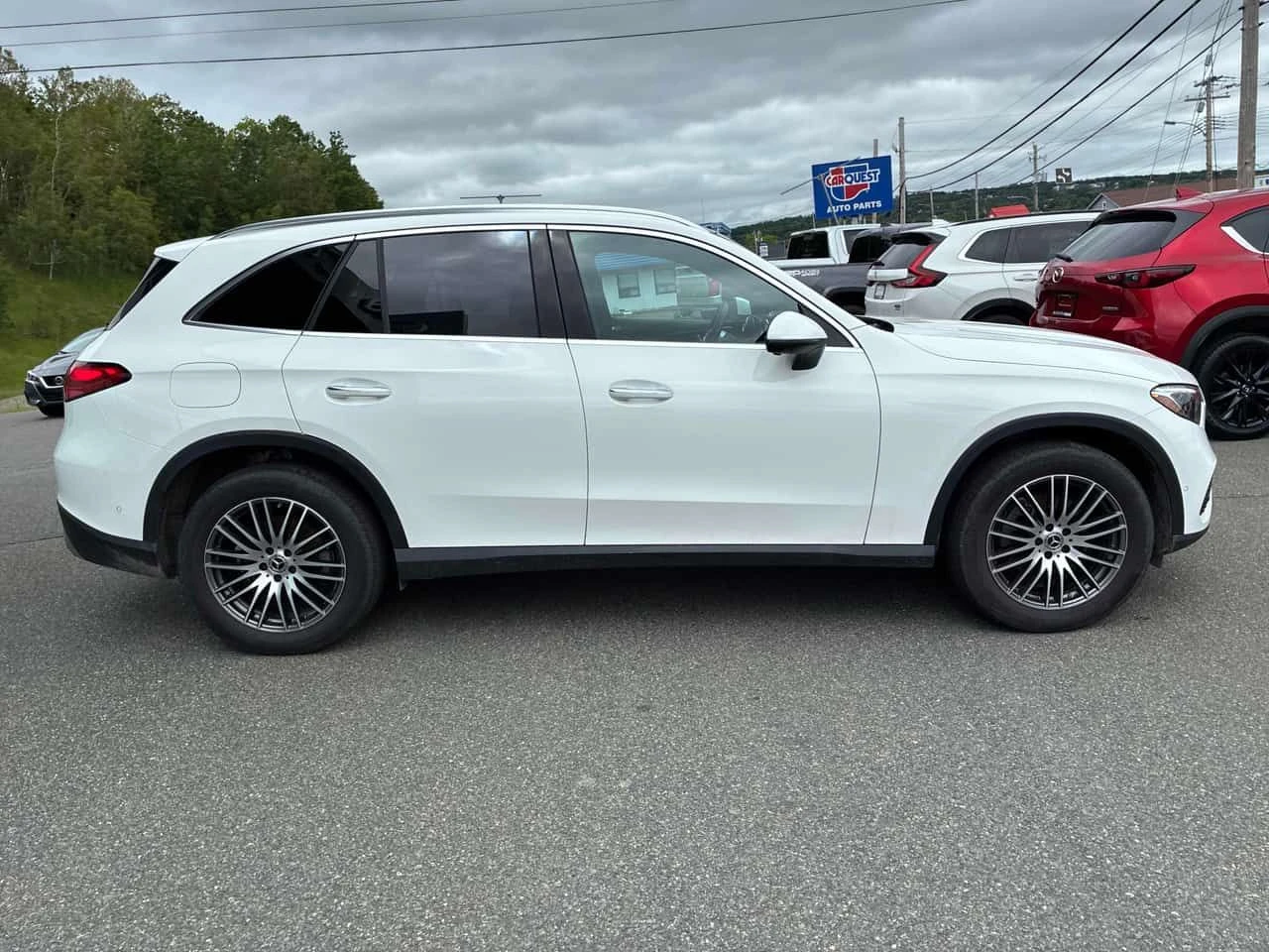 Mercedes-Benz GLC 300 4MATIC/360/ПАНОРАМА/ПОДГРЕВИ, снимка 4 - Автомобили и джипове - 55073372