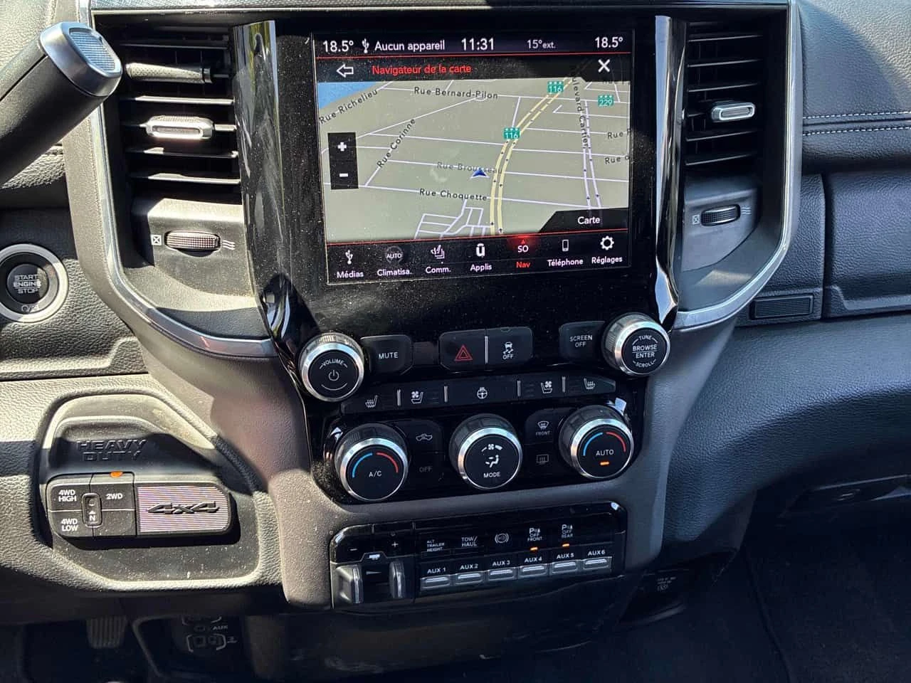 Dodge RAM 2500  Laramie 6.7d / ВЪЗДУШНО / ОБДУХВАНЕ / 360 КАМЕРИ , снимка 9 - Автомобили и джипове - 55376268