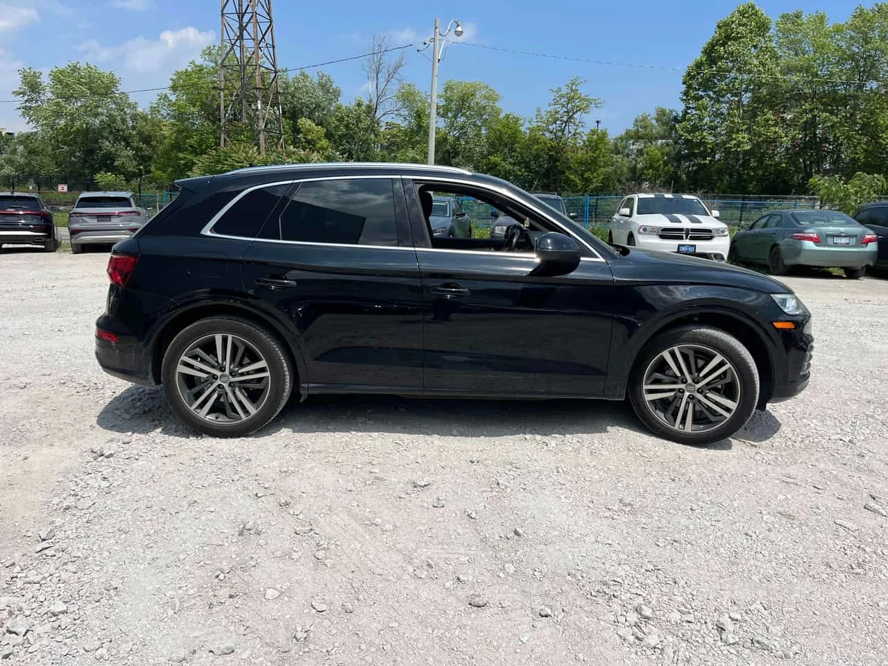 Audi Q5 * Progressiv * CARFAX * ОПЦИЯ ЗА ФИНАНСИРАНЕ , снимка 3 - Автомобили и джипове - 55408026