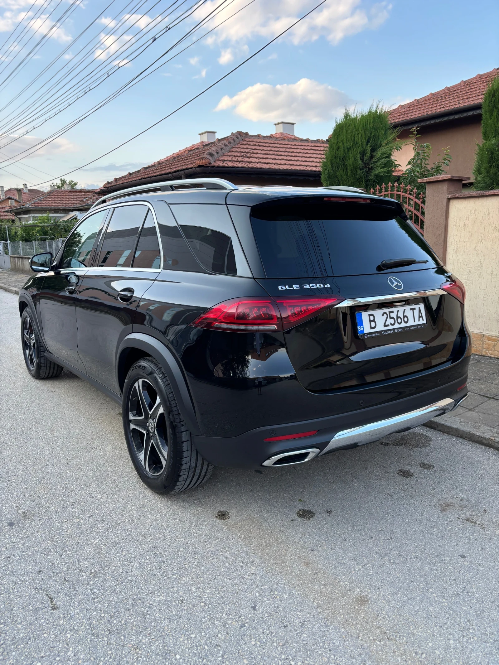 Mercedes-Benz GLE 350 AMG, снимка 2 - Автомобили и джипове - 55596546