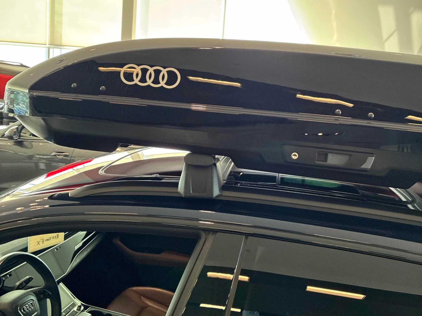 Audi Q8 * Progressiv * CARFAX * ОПЦИЯ ЗА ФИНАНСИРАНЕ , снимка 12 - Автомобили и джипове - 55850017