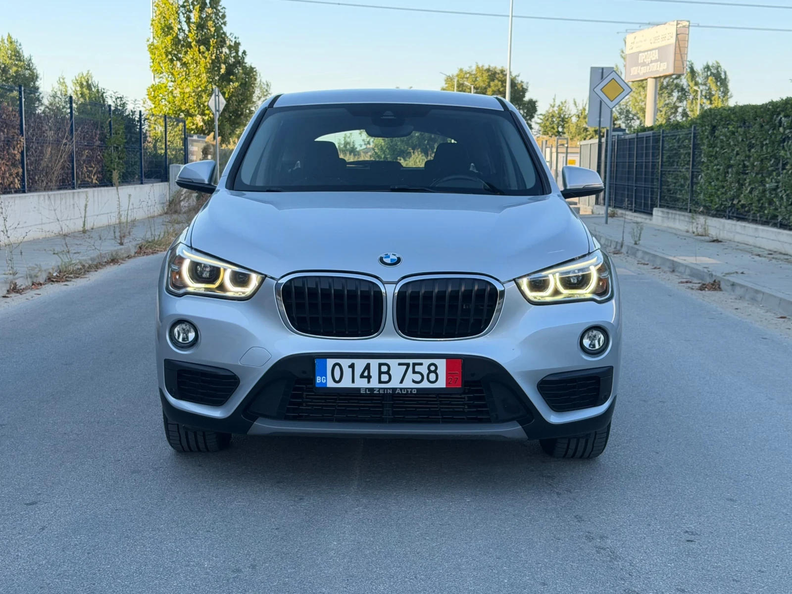 BMW X1 2.0D X Line / FULL LED / КАМЕРА / СЕРВИЗНА ИСТОРИЯ, снимка 2 - Автомобили и джипове - 56021568