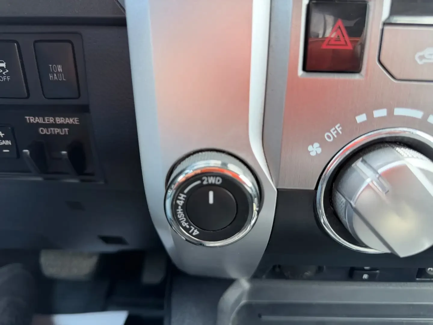 Toyota Tundra 5.7* V8* �������* ������* ������* ���������*  | Mobile.bg � ����������� 11