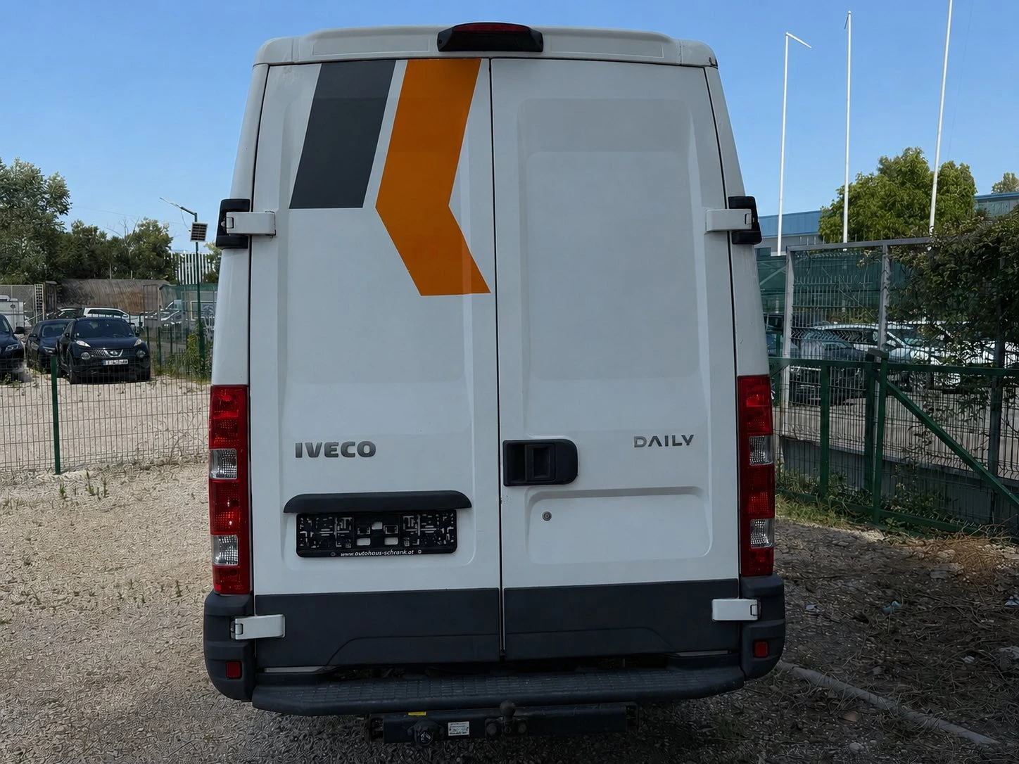Iveco 35s15 DAILY 100% РЕАЛЕН ПРОБЕГ, снимка 5 - Бусове и автобуси - 55557327