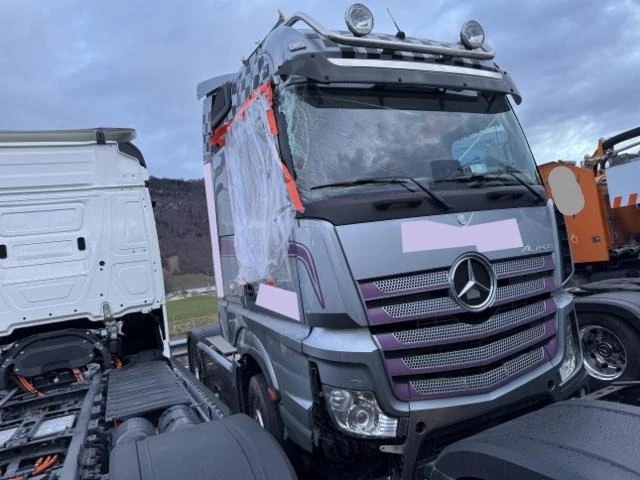 Mercedes-Benz Actros 1845 На ЧАСТИ