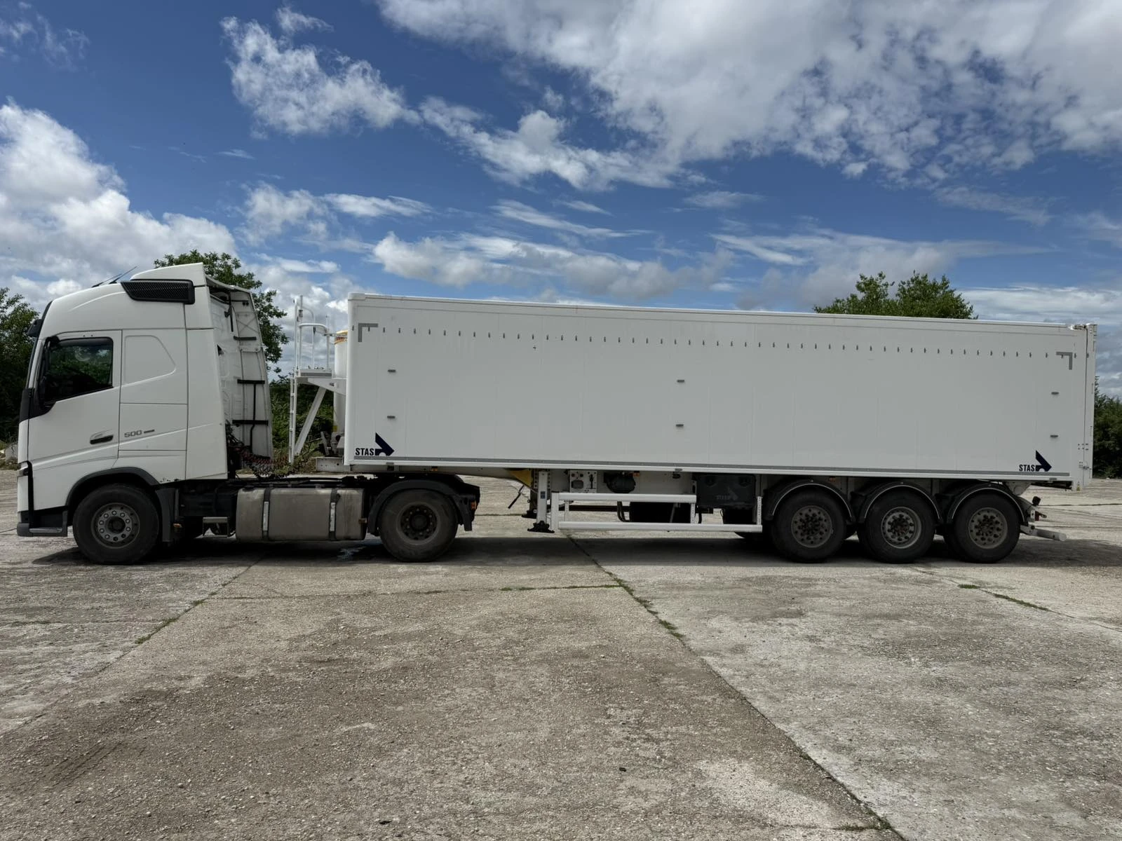 Volvo Fh КОМПОЗИЗИЯ, снимка 5 - Камиони - 54752030